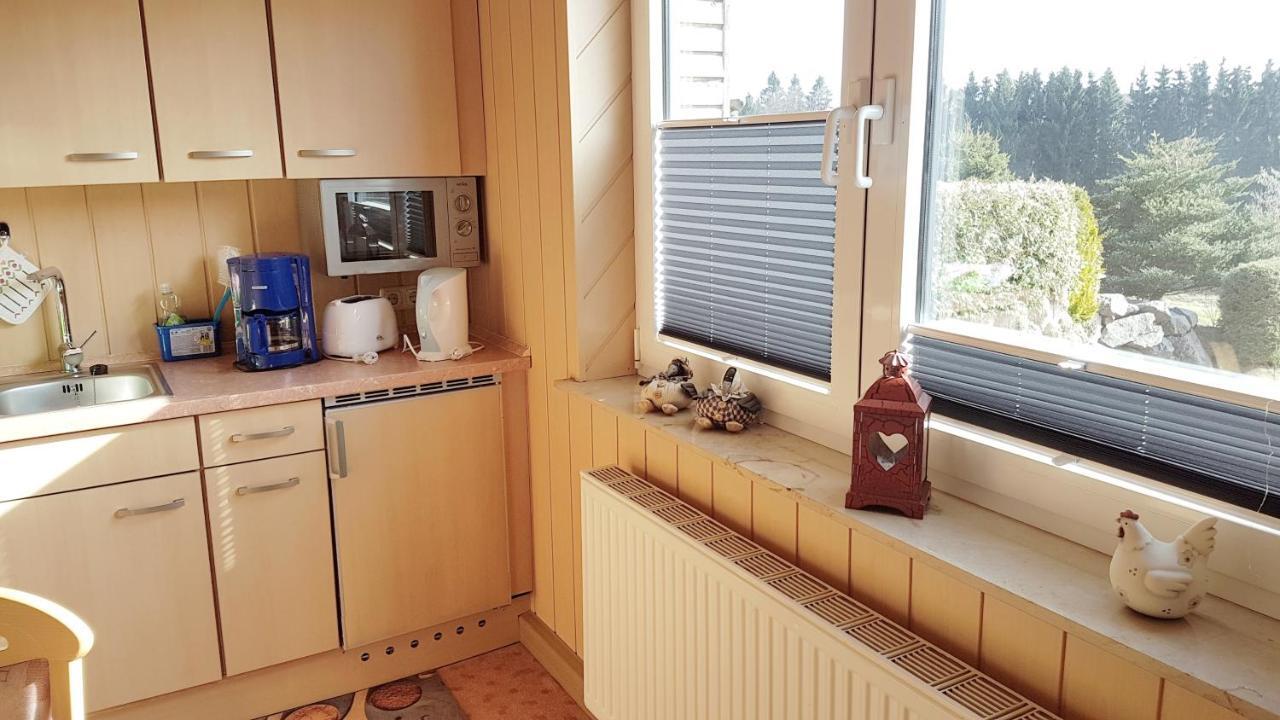 Monis Gemuetliche Ferienwohnungen Suhl Exteriör bild